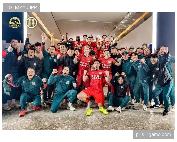 中超新赛季群雄逐鹿：多队实力跃升，谁能问鼎冠军？